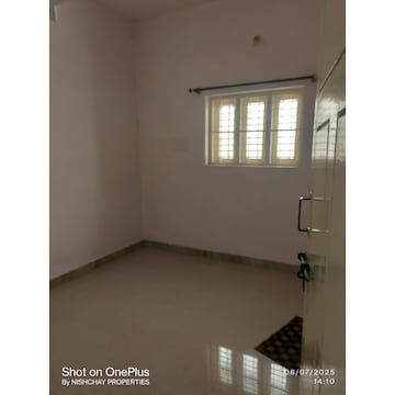 Bedroom in 3 BHK Independent House at Hrbr Layout – for Rent
