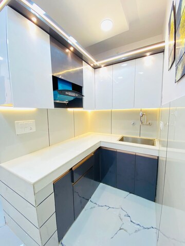 Kitchen in 1.5 BHK Builder Floor at SA HOMES I, Uttam Nagar – for Sale