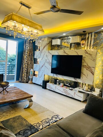 Living Room in 3 BHK Builder Floor at Uppal Southend, Sector 49 – for Rent