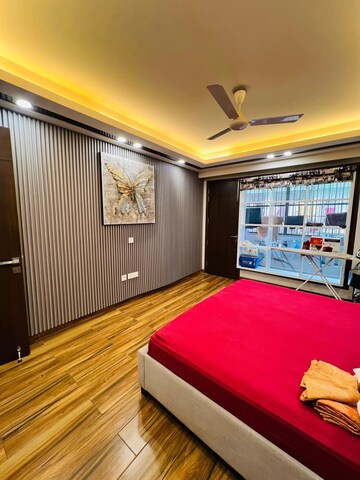 Bedroom in 3 BHK Builder Floor at Uppal Southend, Sector 49 – for Rent