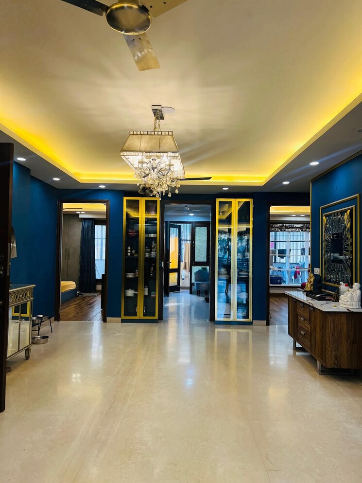 Living Room, uppal-southend 3 Bedroom 350 Sq.Yd. Builder Floor In Sector 49 Gurgaon 8928478