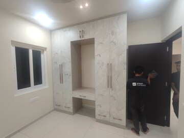 Room in 3 BHK Apartment at Rajapushpa Provincia, Narsingi – for Rent