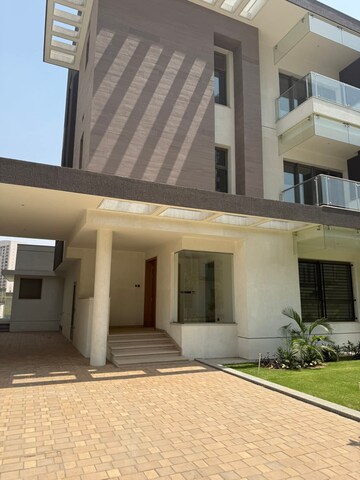4 BHK Villa – Exterior View View at Sobha International City Phase 1, Sector 109 - for Sale