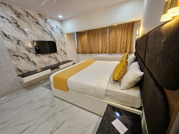 Master Bedroom in 3 BHK Apartment at Brigade Lavelle 1, Lavelle Road – for Rent