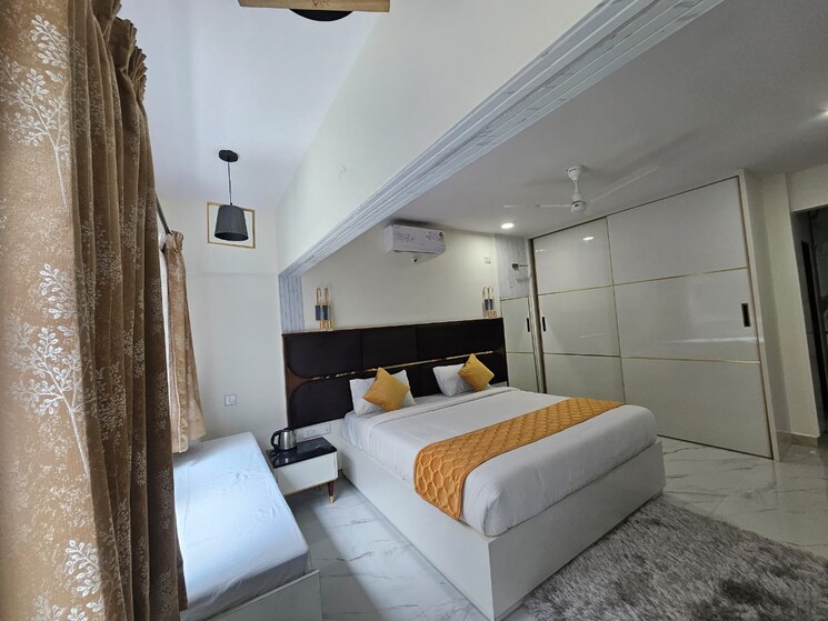 Master Bedroom, brigade-lavelle-1 3 Bedroom 1800 Sq.Ft. Apartment In Lavelle Road Bangalore 8928519