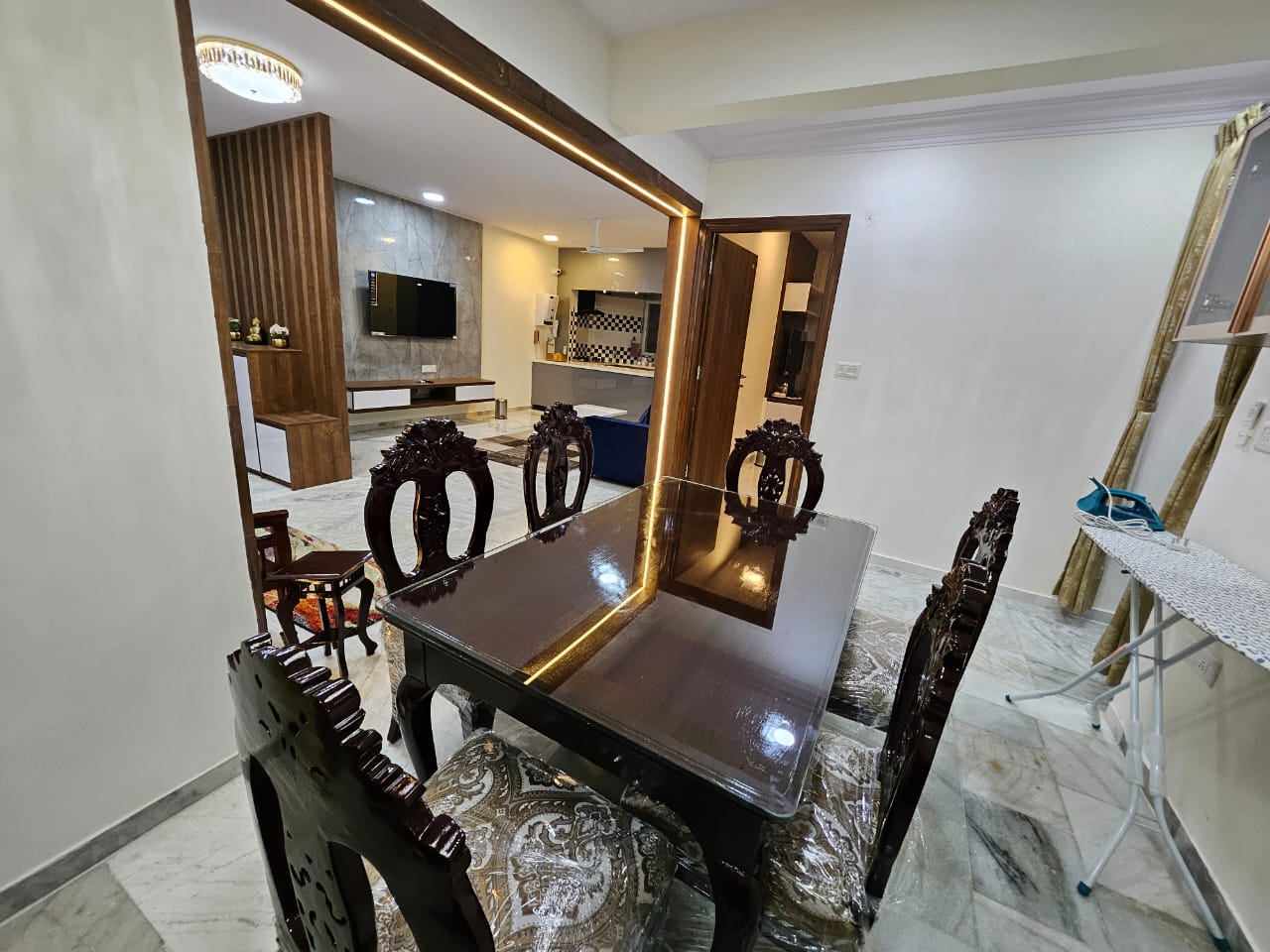 3 BHK + Servant Room Apartment For Rent in Brigade Lavelle 1