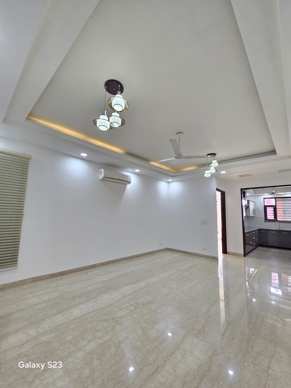 3 BHK + Servant Room Builder Floor For Rent in Kohli One Malibu Town