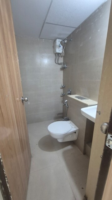 Bathroom in 1 BHK Apartment at A And O Realty Eminente, Dahisar East – for Rent