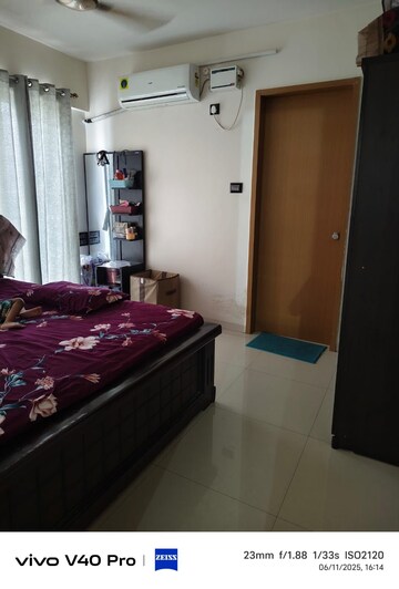 Bedroom in 2 BHK Apartment at Shree Signature Park, Wakad – for Rent