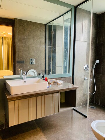 Kitchen in 4 BHK Builder Floor at DLF Royale Residences, Dlf Phase I – for Rent