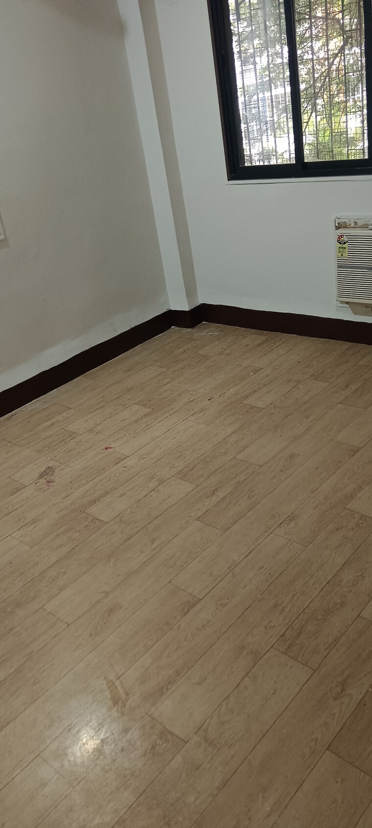 Room, sai-niketan-chs-goregaon 1 Bedroom 560 Sq.Ft. Apartment In Goregaon East Mumbai 8928596