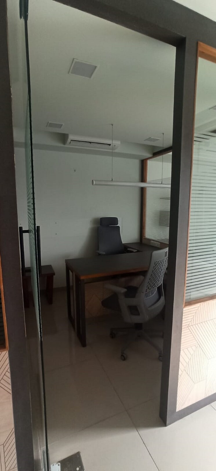Bathroom, shilp-corporate-park Commercial Office Space 1300 Sq.Ft. In Bodakdev Ahmedabad 8928579