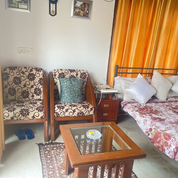 Studio Penthouse For Rent in Shanthi Nagar