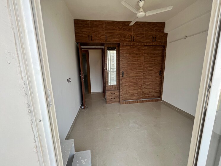 Room, shankar vihar 2 Bedroom 669 Sq.Ft. Builder Floor In Shankar Vihar Delhi 8928680