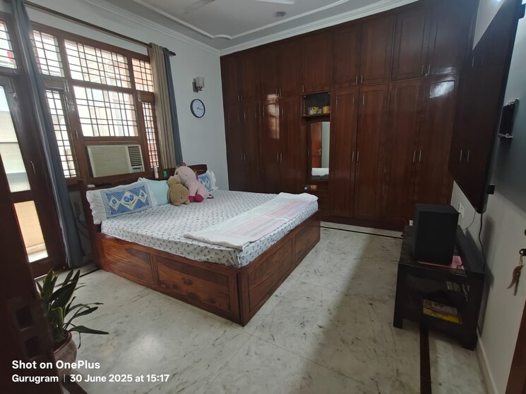 Bedroom, unitech-south-city-1 3 Bedroom 1895 Sq.Ft. Builder Floor In South City 1 Gurgaon 8928649