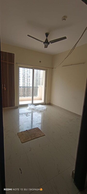 Room in 2 BHK Apartment at Nimbus The Hyde park, Sector 78 – for Rent
