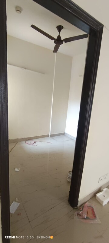 Room in 2 BHK Apartment at Nimbus The Hyde park, Sector 78 – for Rent