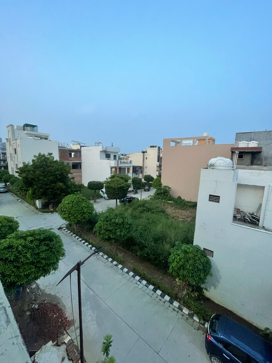 2 BHK Builder Floor For Rent in Landcraft Golf Links