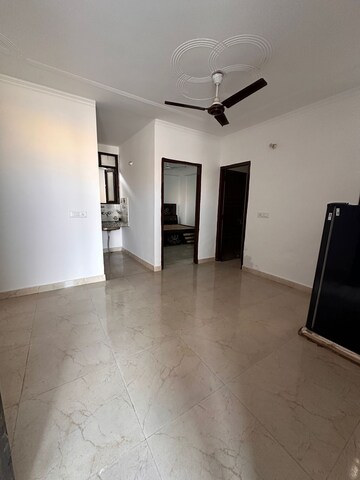 Room in 1 BHK Builder Floor at Chattarpur – for Rent