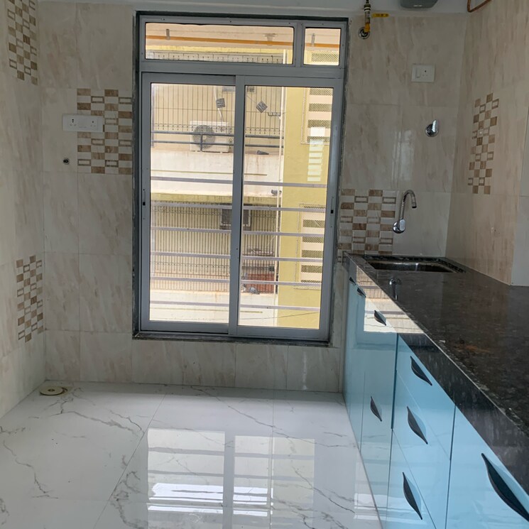 Room, borivali west 2 Bedroom 550 Sq.Ft. Apartment In Borivali West Mumbai 8928748