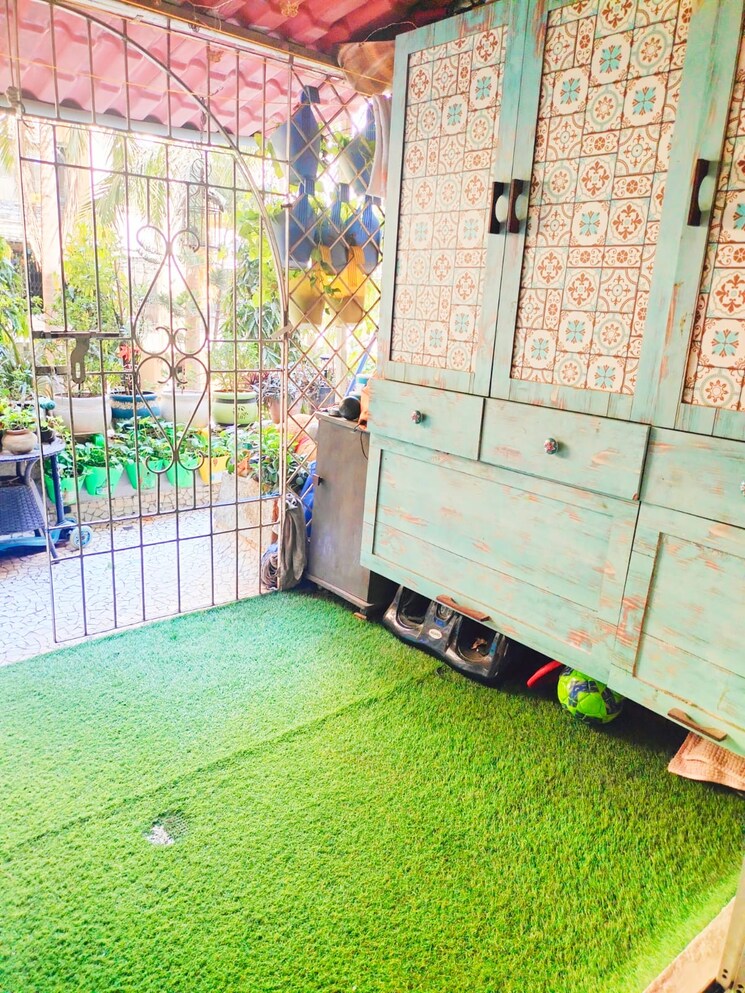 Balcony, juhu 1 Bedroom 330 Sq.Ft. Builder Floor In Juhu Mumbai 8928733