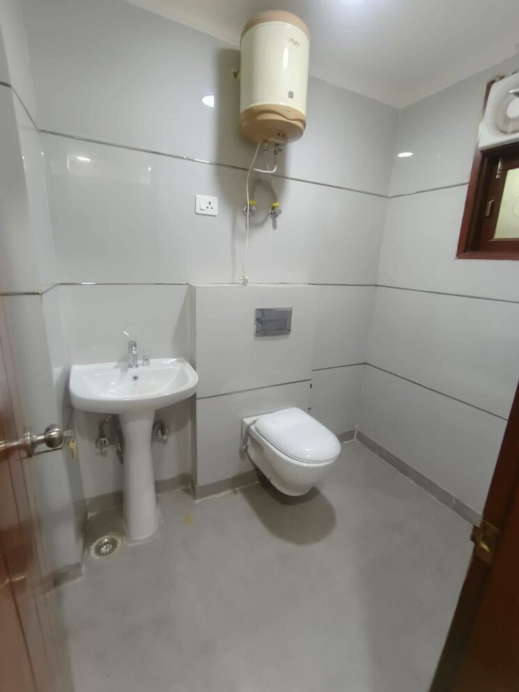 Master Bedroom, saket 3 Bedroom 1550 Sq.Ft. Builder Floor In Saket Delhi 8928785