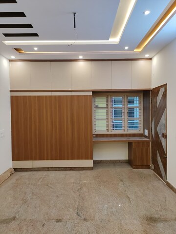 Room in 4 BHK Independent House at Vidyaranyapura – for Sale