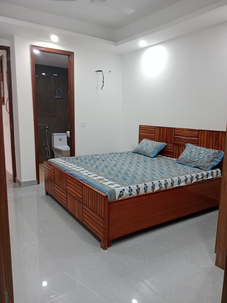 Bedroom, freedom fighters enclave 2 Bedroom 950 Sq.Ft. Builder Floor In Freedom Fighters Enclave Delhi 8928819