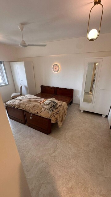 Bedroom in 3 BHK Apartment at Cuffe Parade – for Rent