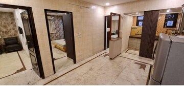 Room in 4 BHK Apartment at DDA Rosewood Apartments, Vasant Kunj – for Rent