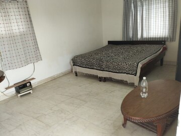 Bedroom in 4 BHK Apartment at DDA Rosewood Apartments, Vasant Kunj – for Rent