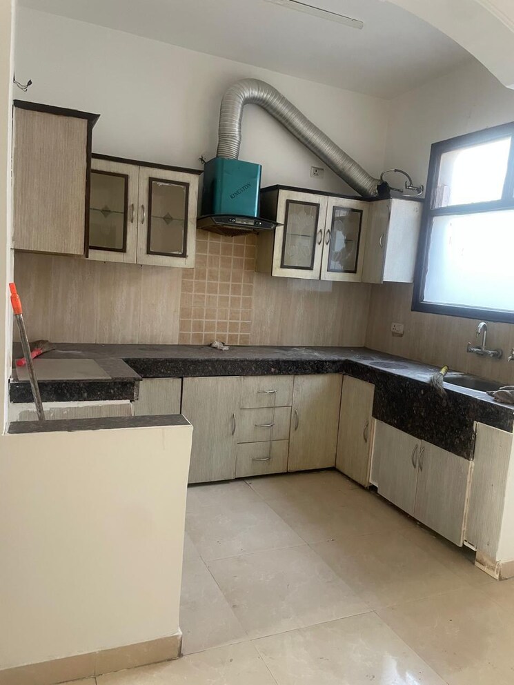 Kitchen, dhakoli 2 Bedroom 1800 Sq.Ft. Builder Floor In Dhakoli Zirakpur 8928891