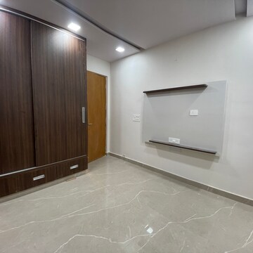 Room in 2 BHK Builder Floor at Rohini Sector 24 – for Rent