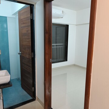 1 BHK Apartment – Exterior View View at Haware Amara, Vikhroli East - for Rent