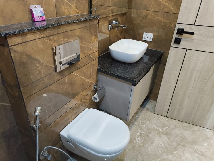 Bathroom, housing-board-colony-sector-51 1 RK 350 Sq.Ft. Builder Floor In Sector 51 Gurgaon 8929000