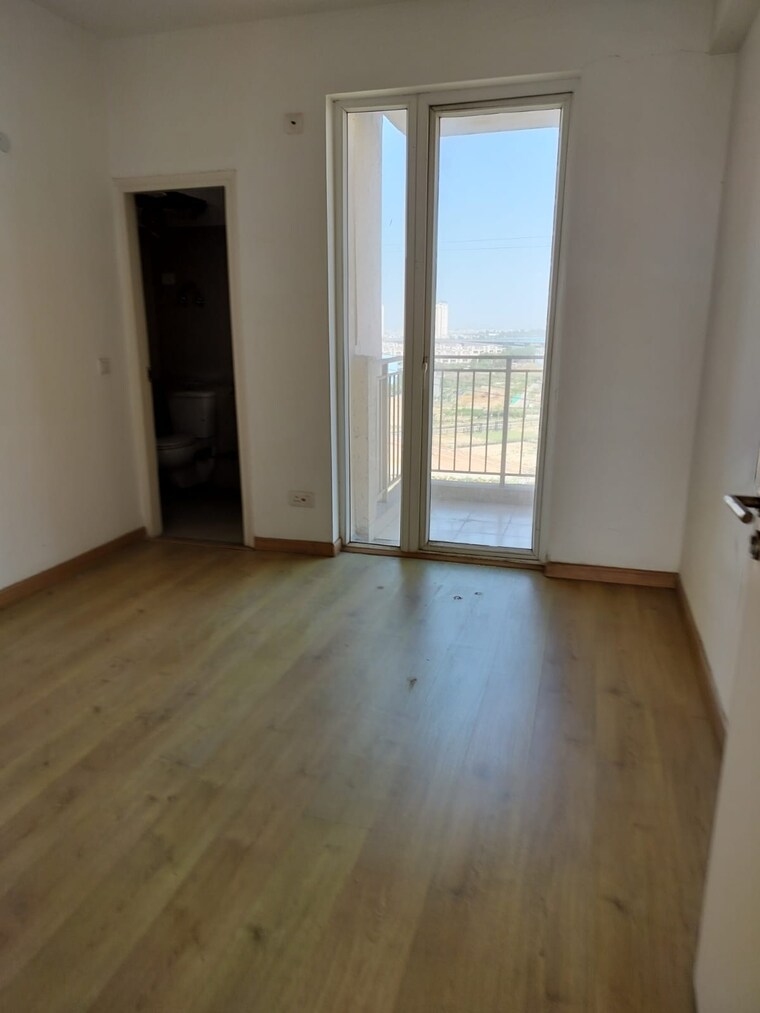 Room, emaar-gurgaon-greens 3 Bedroom 1650 Sq.Ft. Apartment In Sector 102 Gurgaon 8929040