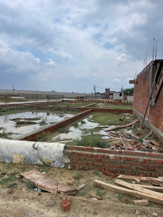 Plot For Sale in Ansal Sushant Golf city