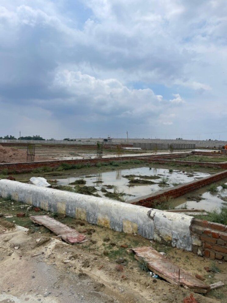 undefined, ansal-sushant-golf-city  1200 Sq.Ft. Plot In Sushant Golf City Lucknow 8928980