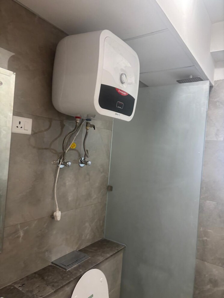 Bathroom, m3m-heights 2 Bedroom 1516 Sq.Ft. Apartment In Sector 65 Gurgaon 8929065