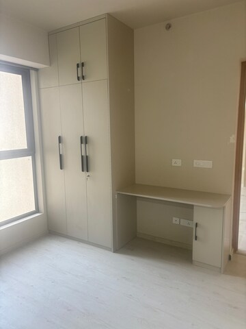 Room in 2 BHK Apartment at M3M Heights, Sector 65 – for Rent