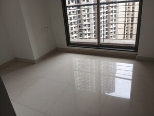 Room in 2.5 BHK Apartment at Runwal Eirene, Balkum Pada – for Sale