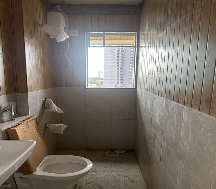 Bathroom, mahim west 1 Bedroom 429 Sq.Ft. Apartment In Mahim West Mumbai 8929039