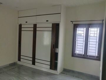 Room in 3 BHK Apartment at City Center Banjara Hills, Banjara Hills – for Rent
