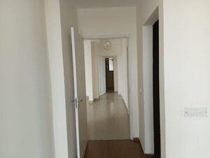 Building Lobby in 5 BHK Builder Floor at Huda Market, Sector 31 – for Sale