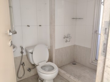 2 BHK Apartment For Rent in Hiranandani Estate Rodas Enclave, Ghodbunder Road