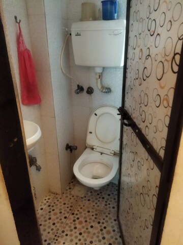 Bathroom in 1.5 BHK Apartment at Libra CHS, Malad West – for Rent