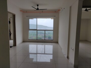 2 BHK Apartment For Rent in Lok Everest, Mulund West