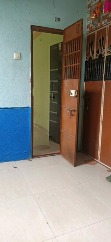 Building Lobby in 2 BHK Apartment at Dombivli East – for Rent