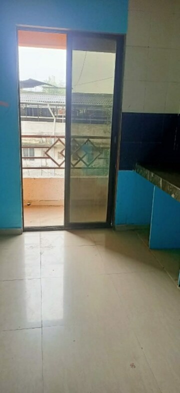Room in 2 BHK Apartment at Dombivli East – for Rent