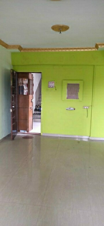 Room in 2 BHK Apartment at Dombivli East – for Rent